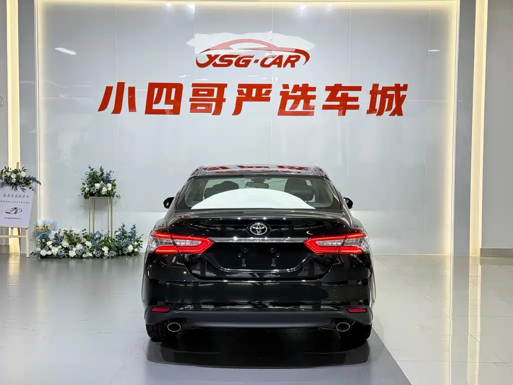 Toyota Camry 2020 — фото 3