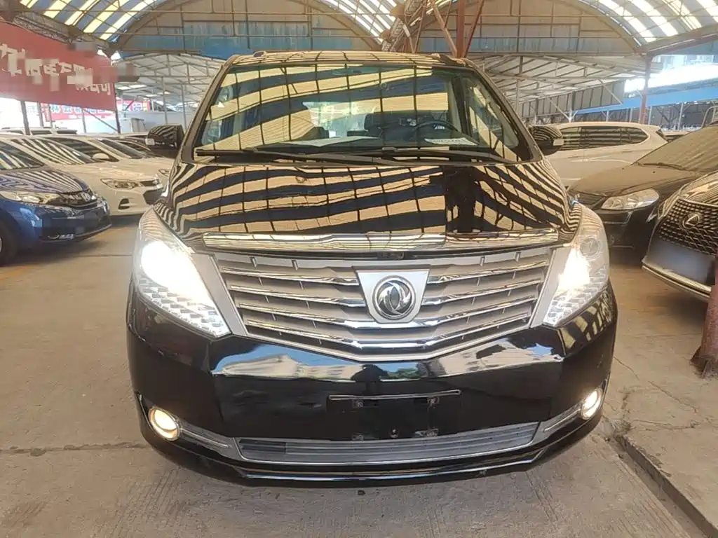 Dongfeng Fengxing CM7 2016 — фото 3
