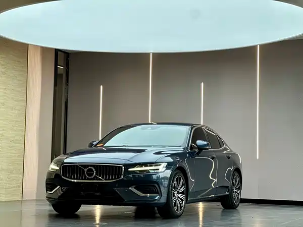 Volvo S60 2021