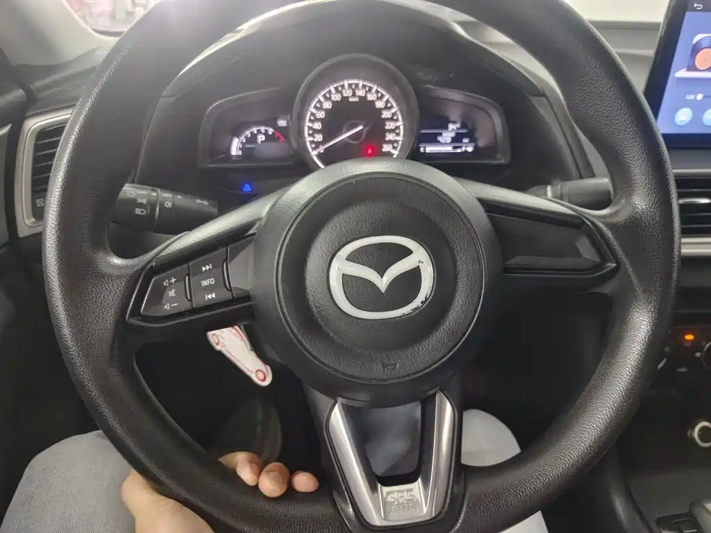Mazda 3 Angkesela 2017 — фото 13