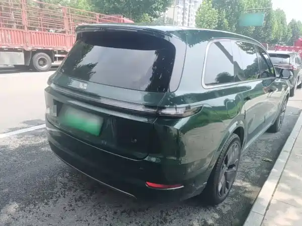 Li Auto L9 2025