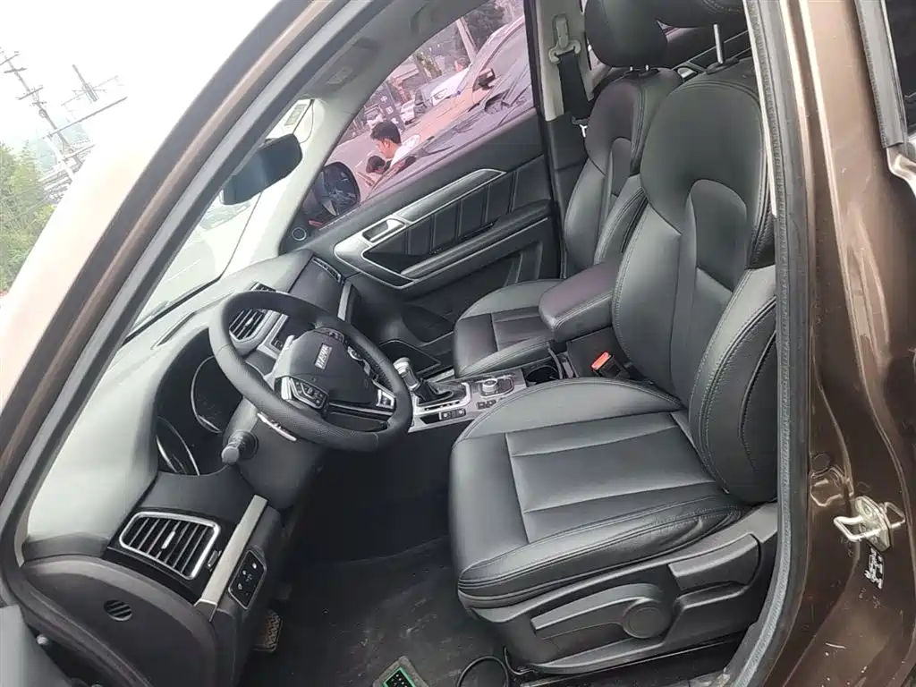 Haval H6 Coupe 2017 — фото 15
