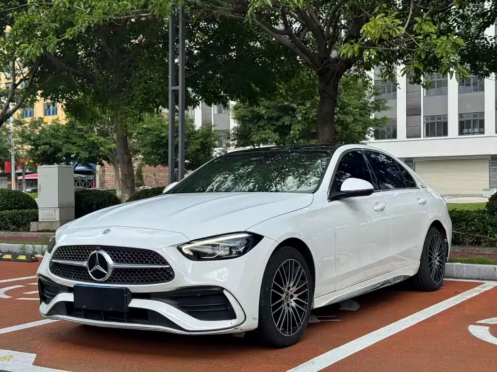 Mercedes-Benz C-Class 2022 — фото 1