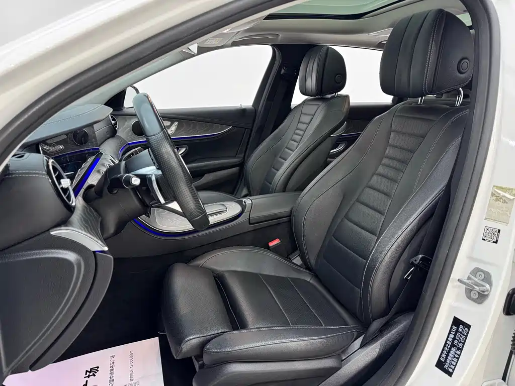 Mercedes-Benz E-Class 2022 — фото 11
