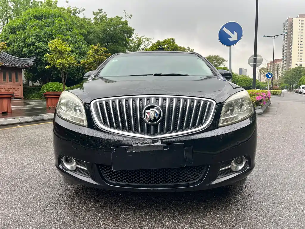 Buick Excelle 2013