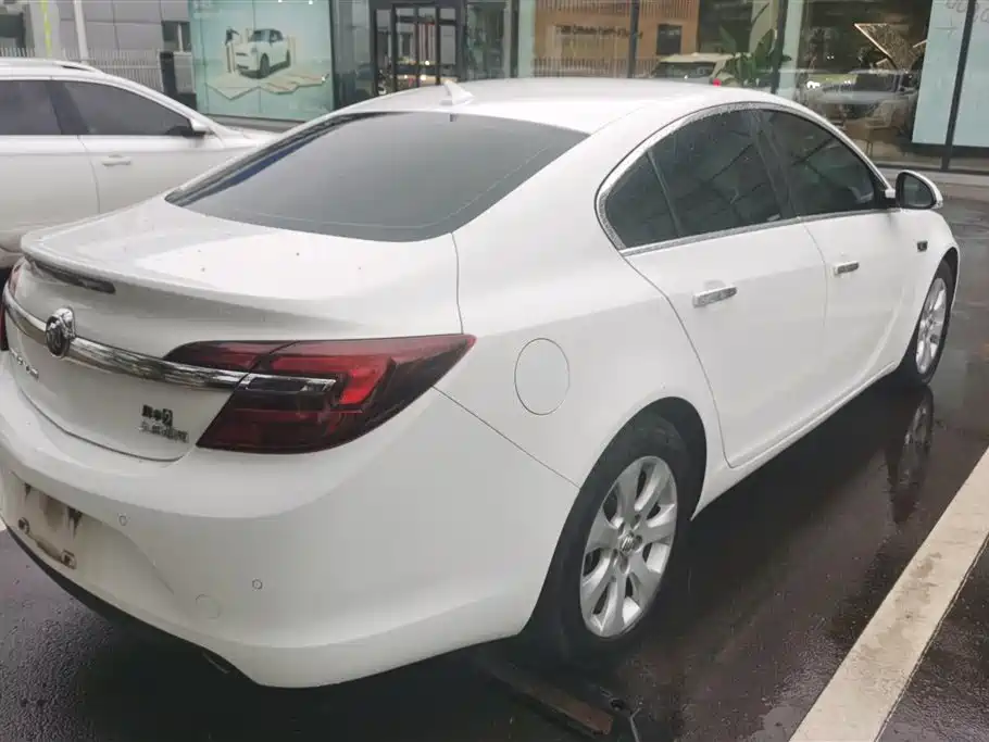 Buick Regal 2015 — фото 3