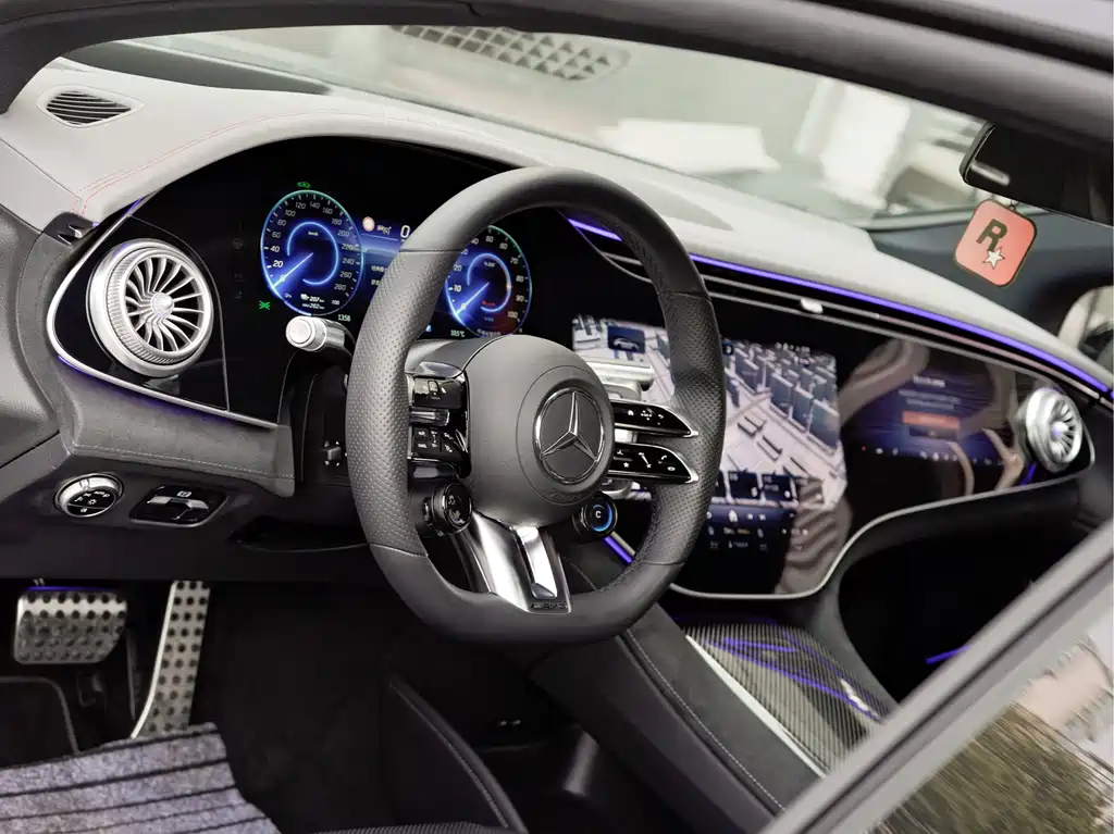 Mercedes-Benz EQS AMG 2025 — фото 10