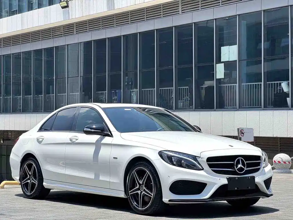 Mercedes-Benz C-Class 2018