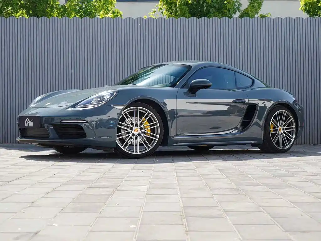 Porsche 718 2017 — фото 1