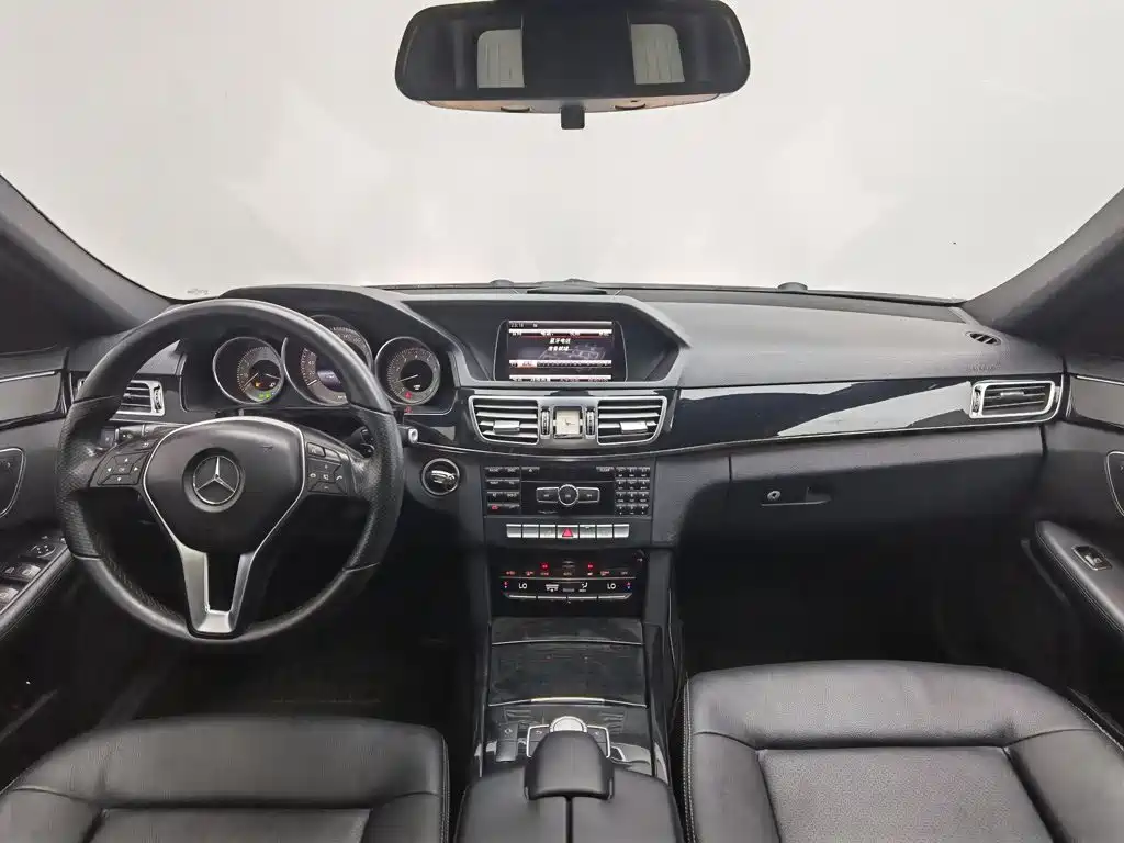 Mercedes-Benz E-Class 2014
