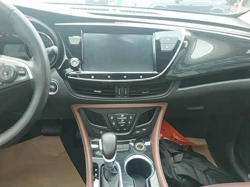 Buick Envision Plus 2021 — фото 13