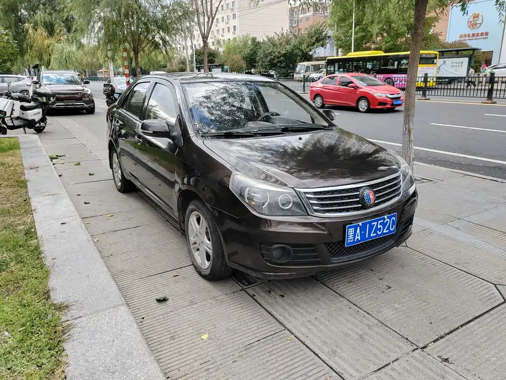 Geely King Kong 2015 — фото 1