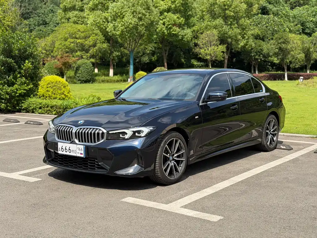 BMW 3 Series 2023