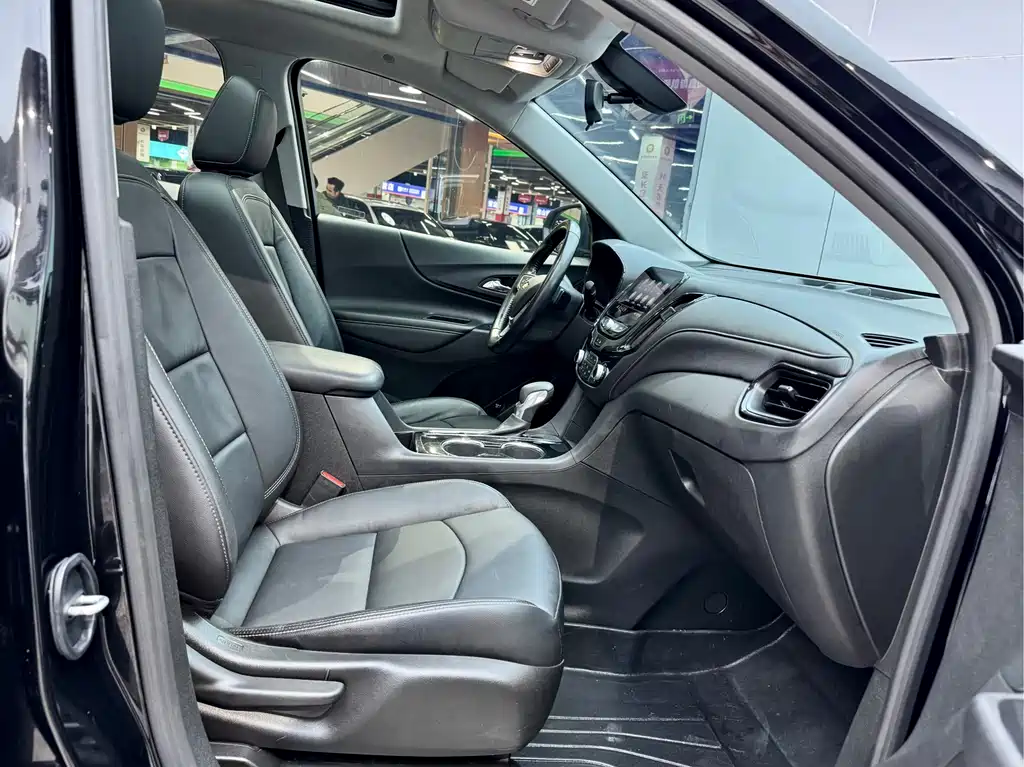 Chevrolet Equinox 2020 — фото 17