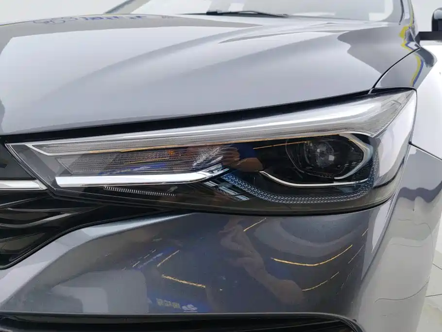 Roewe i5 2021