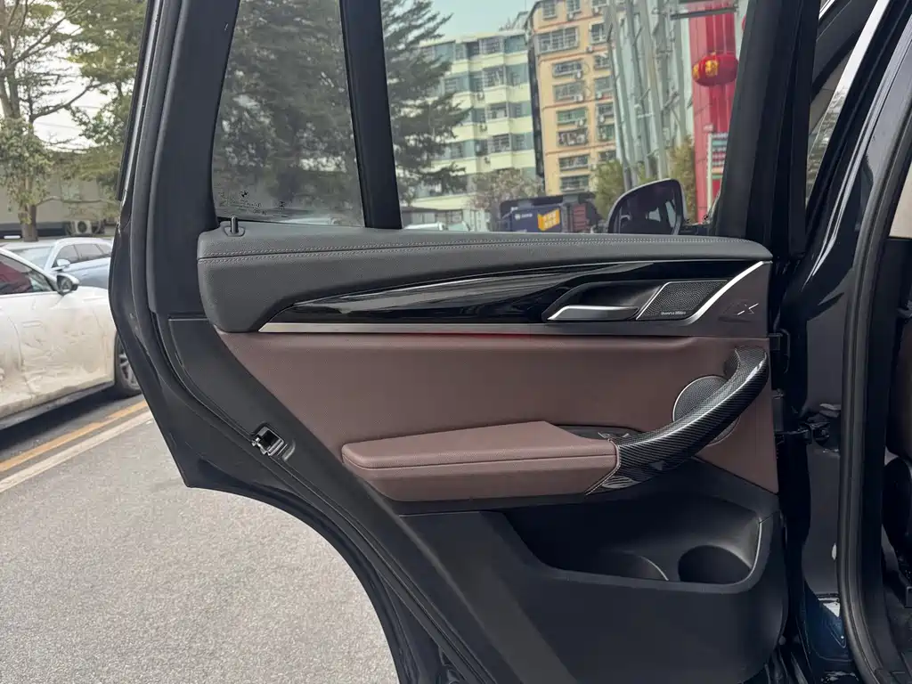 BMW X3 2020 — фото 10
