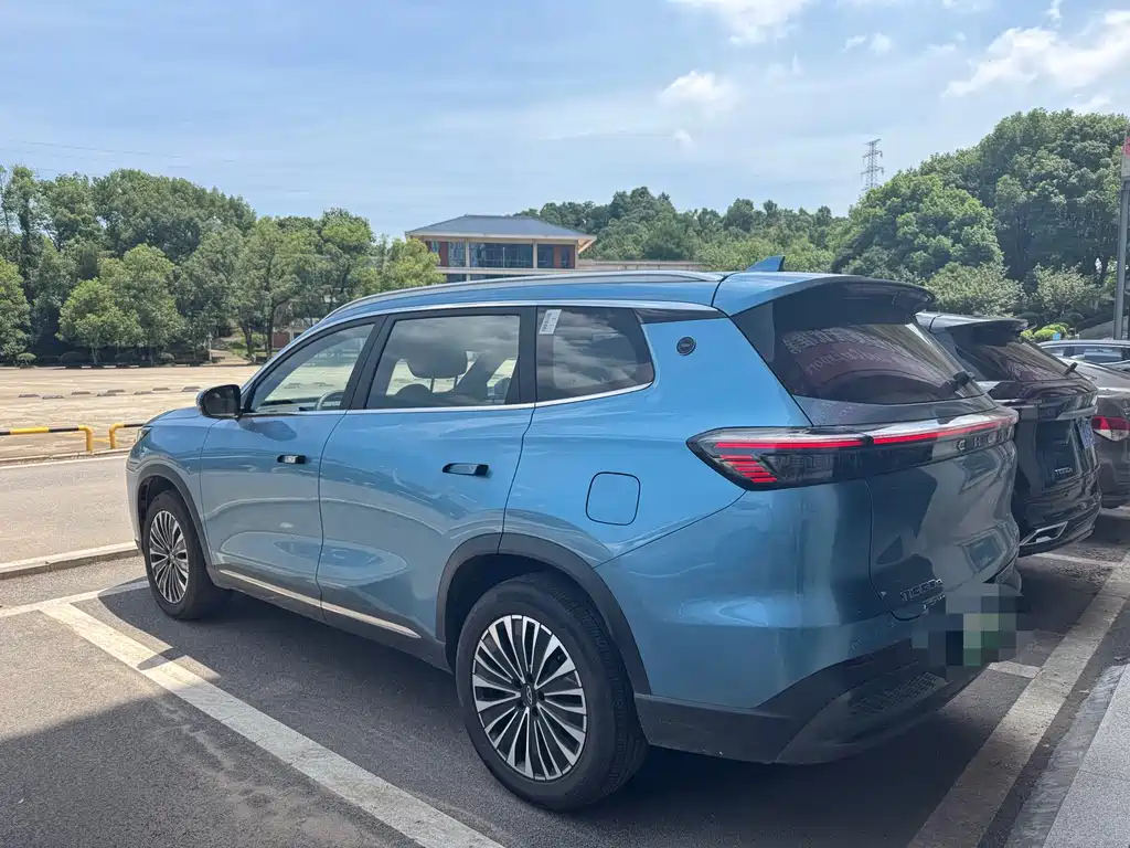 Chery Tiggo 8 PLUS C-DM 2024 — фото 9