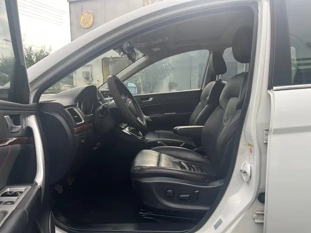 Haval H6 2015 — фото 11