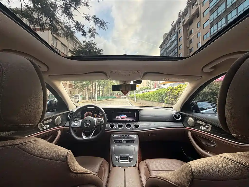 Mercedes-Benz E-Class 2020 — фото 6
