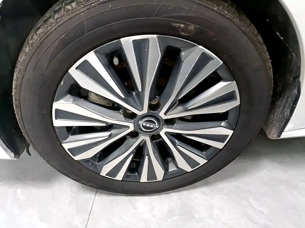 Nissan Teana 2023 — фото 23