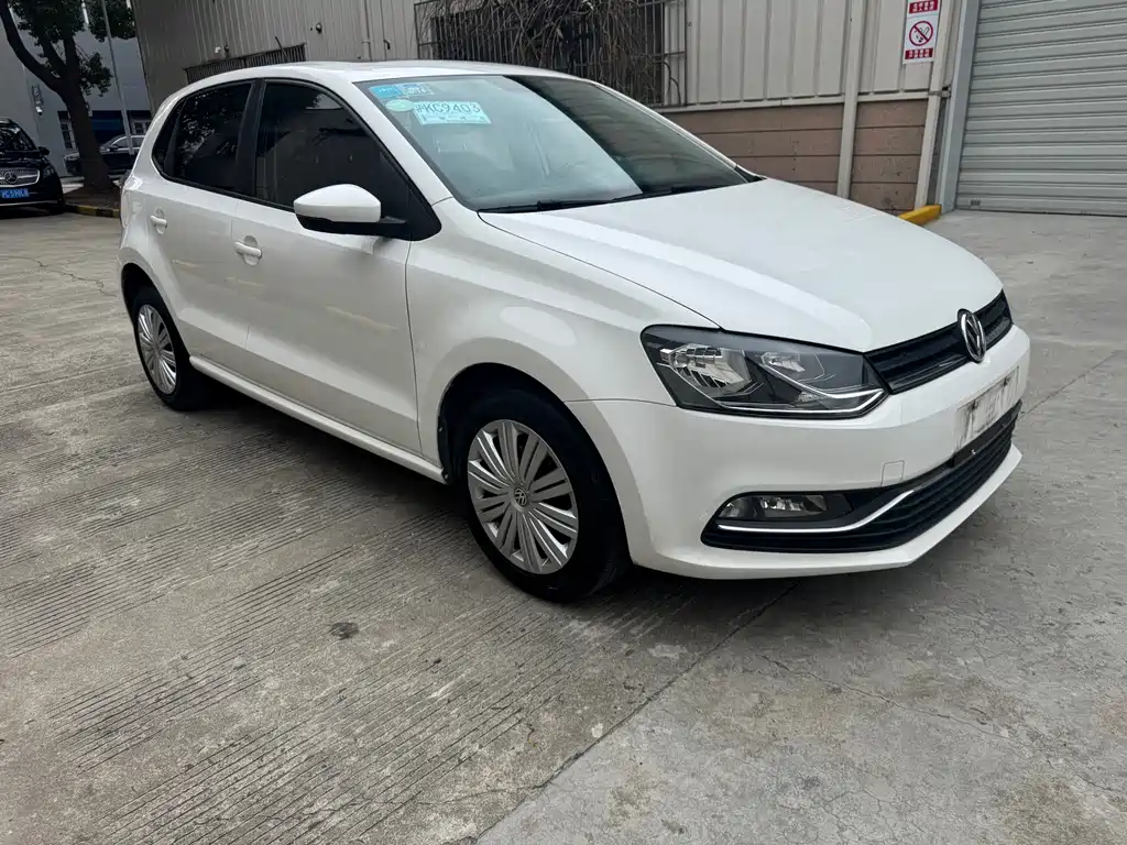 Volkswagen Polo 2016