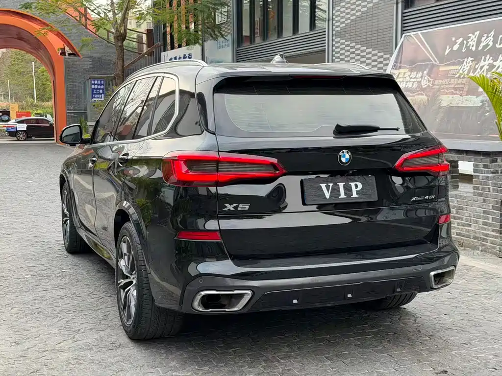 BMW X5 2019 — фото 9