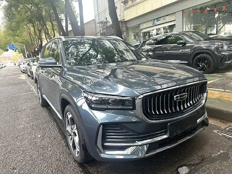 Geely Xingyue L 2022 — фото 3