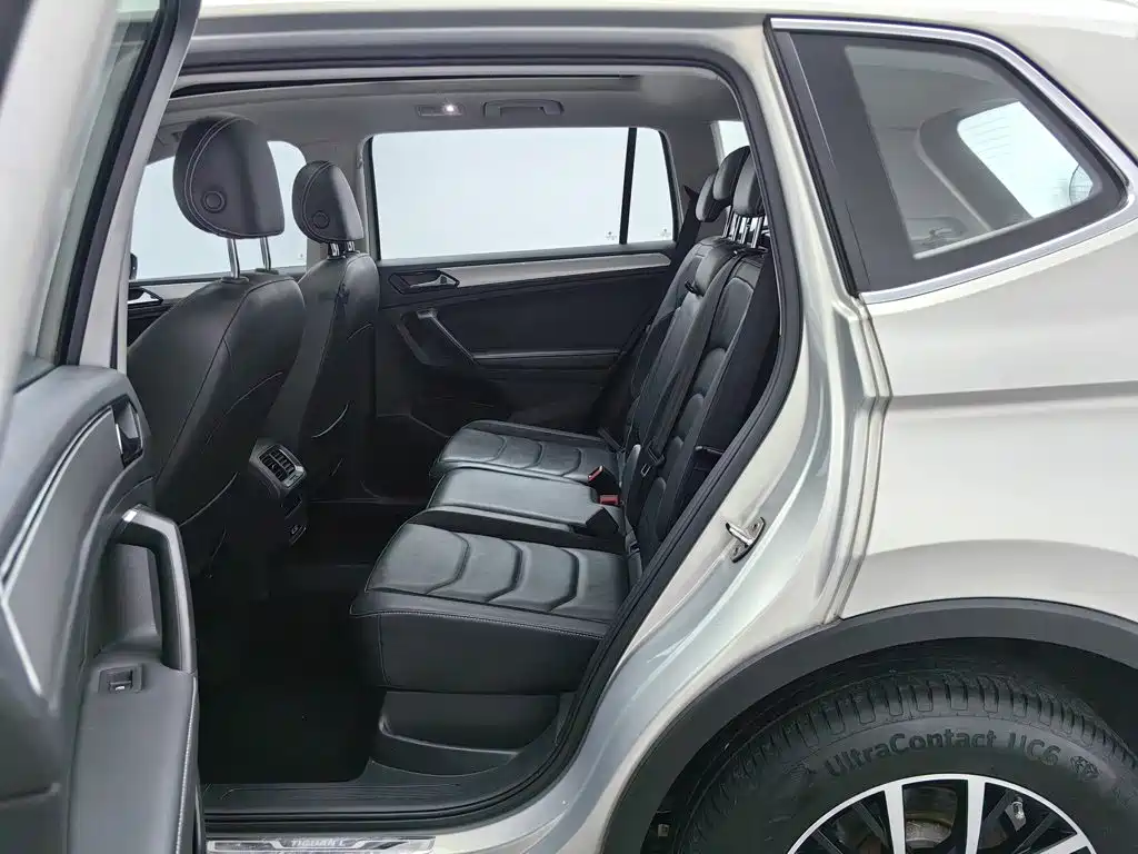 Volkswagen Tiguan L 2017 — фото 15