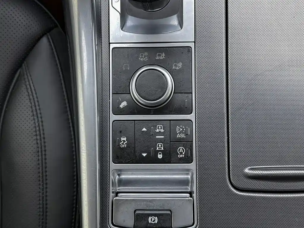 Land Rover Sport 2015 — фото 25