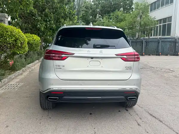 Hongqi HS5 2022