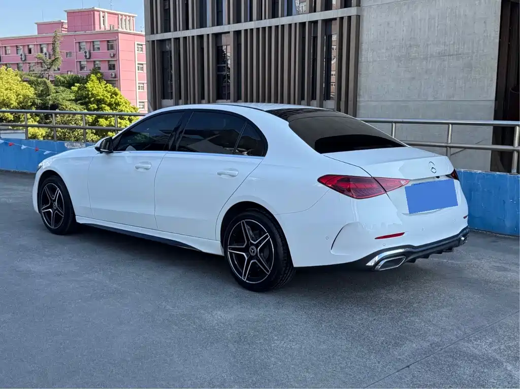 Mercedes-Benz C-Class 2022 — фото 30