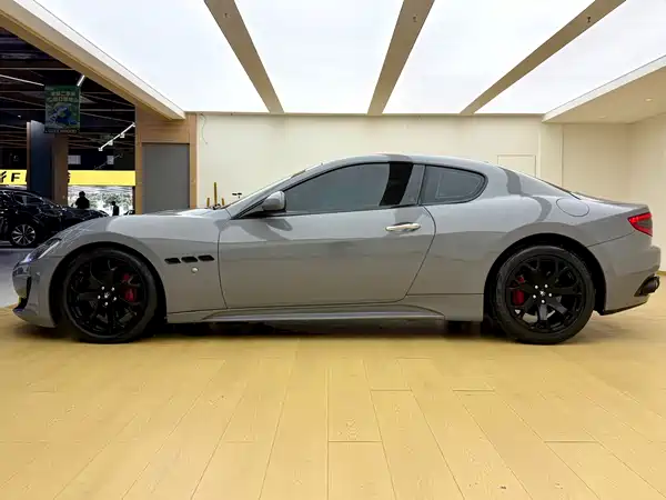 Maserati Granturismo 2016