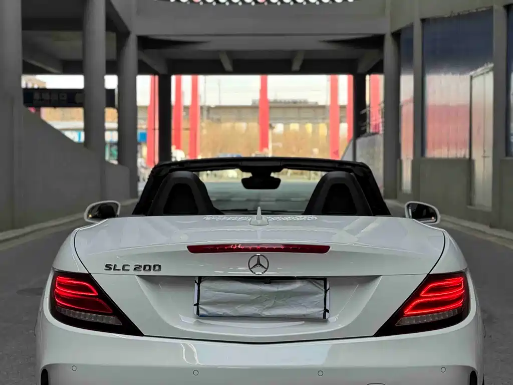 Mercedes-Benz SLC 2017 — фото 4