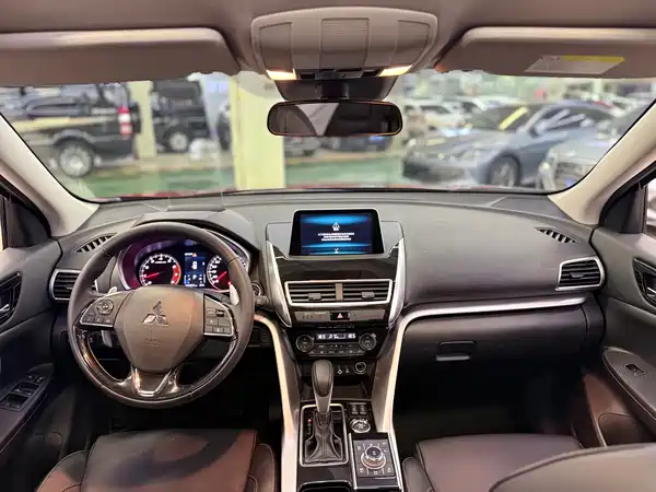 Mitsubishi Yige 2018