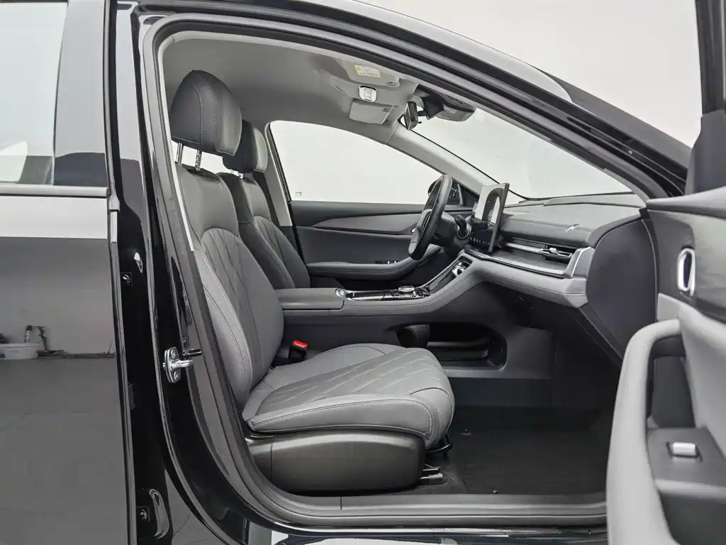 Geely Galaxy A7 EM 2025 — фото 23
