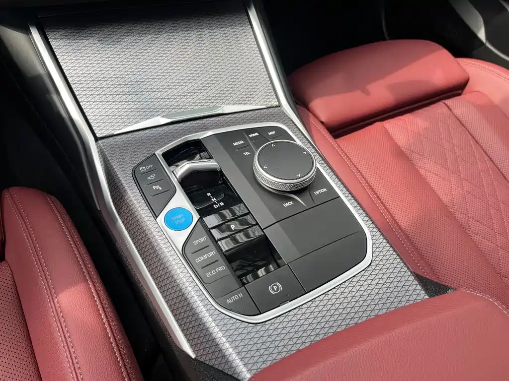 BMW i3 2025 — фото 17