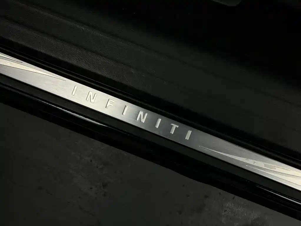 Infiniti QX60 2017 — фото 13