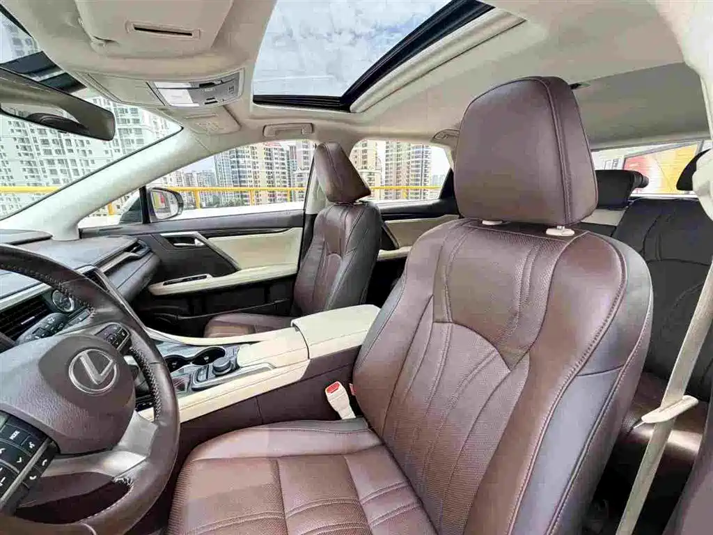 Lexus RX 2017 — фото 14