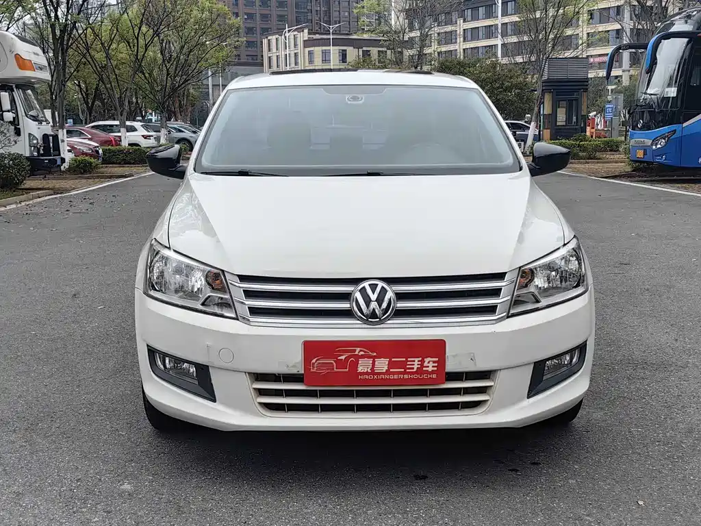 Volkswagen Santana 2014