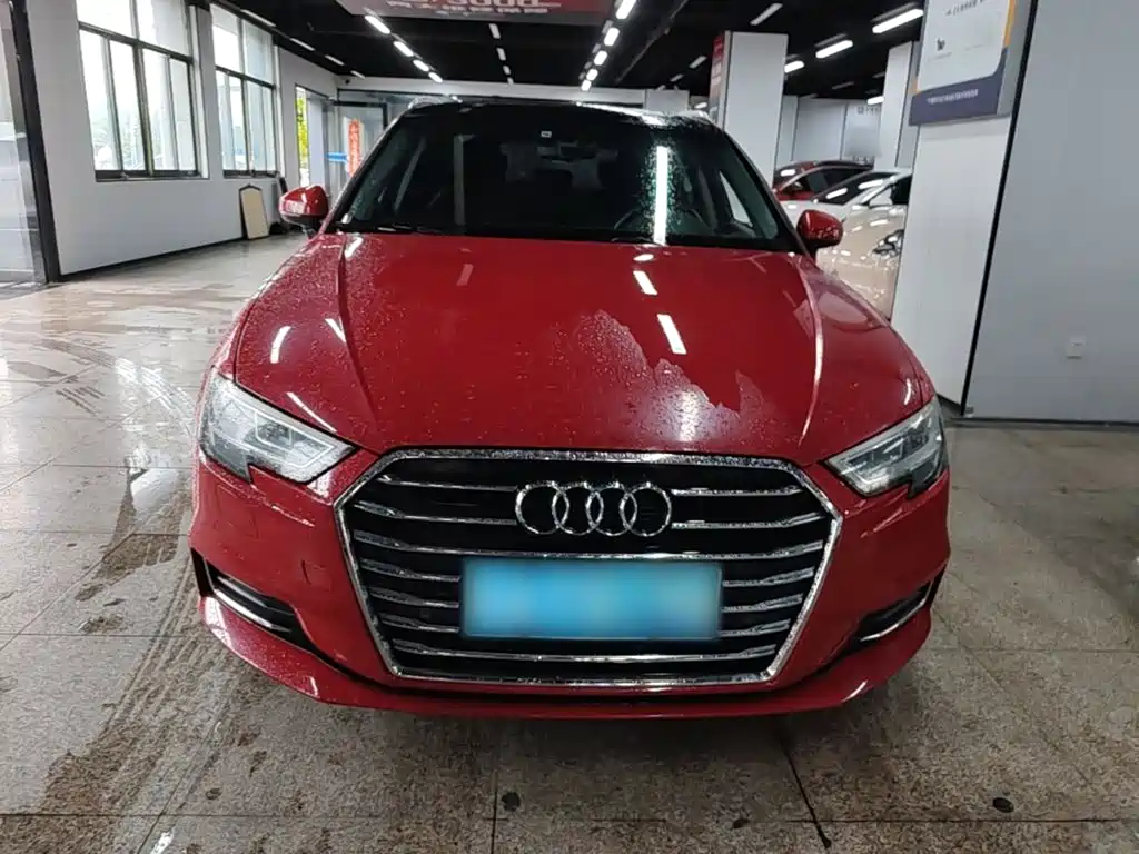 Audi A3 2018 — фото 3
