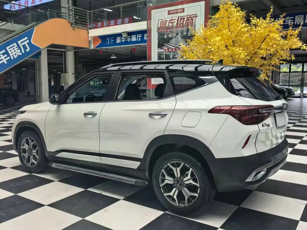 Kia KX3 Proud Running 2022 — фото 9