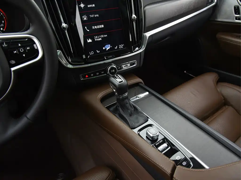 Volvo V90 2018 — фото 13