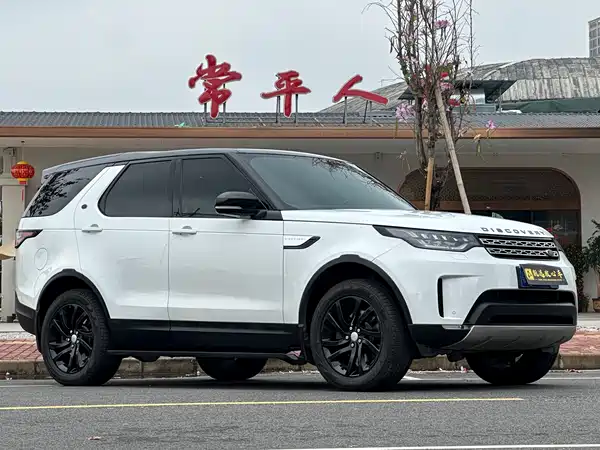 Land Rover Discovery 2017