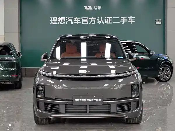 Li Auto L9 2025