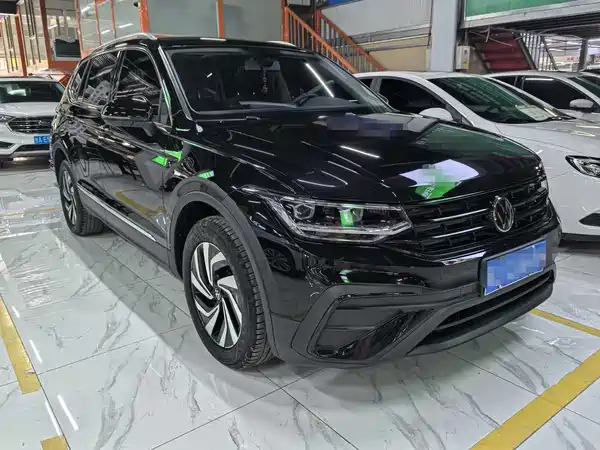 Volkswagen Tiguan L 2024