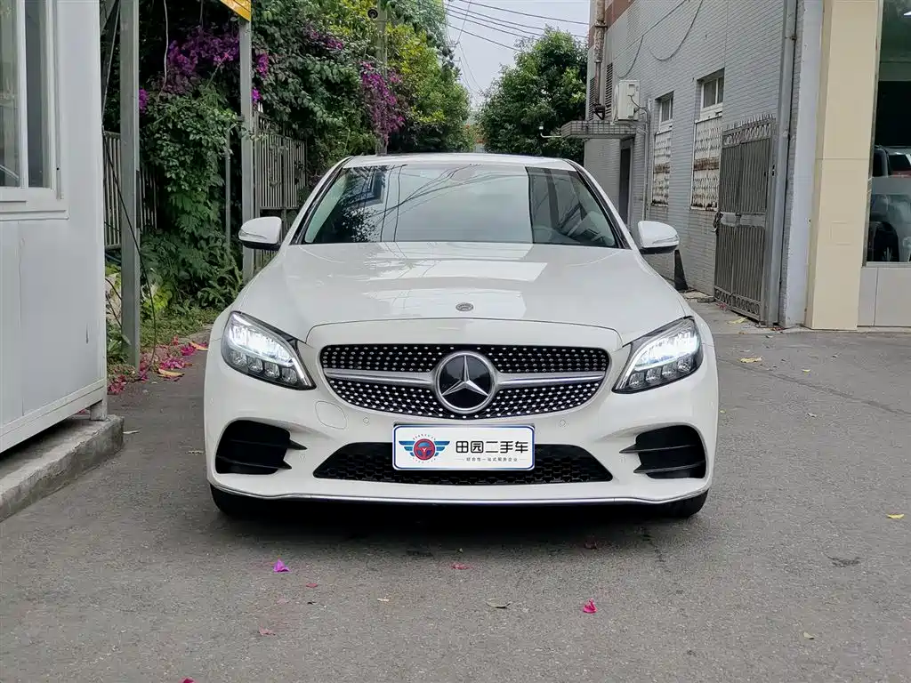 Mercedes-Benz C-Class 2020 — фото 2