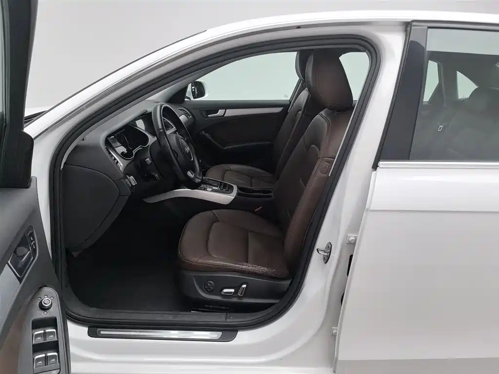 Audi A4L 2016 — фото 10
