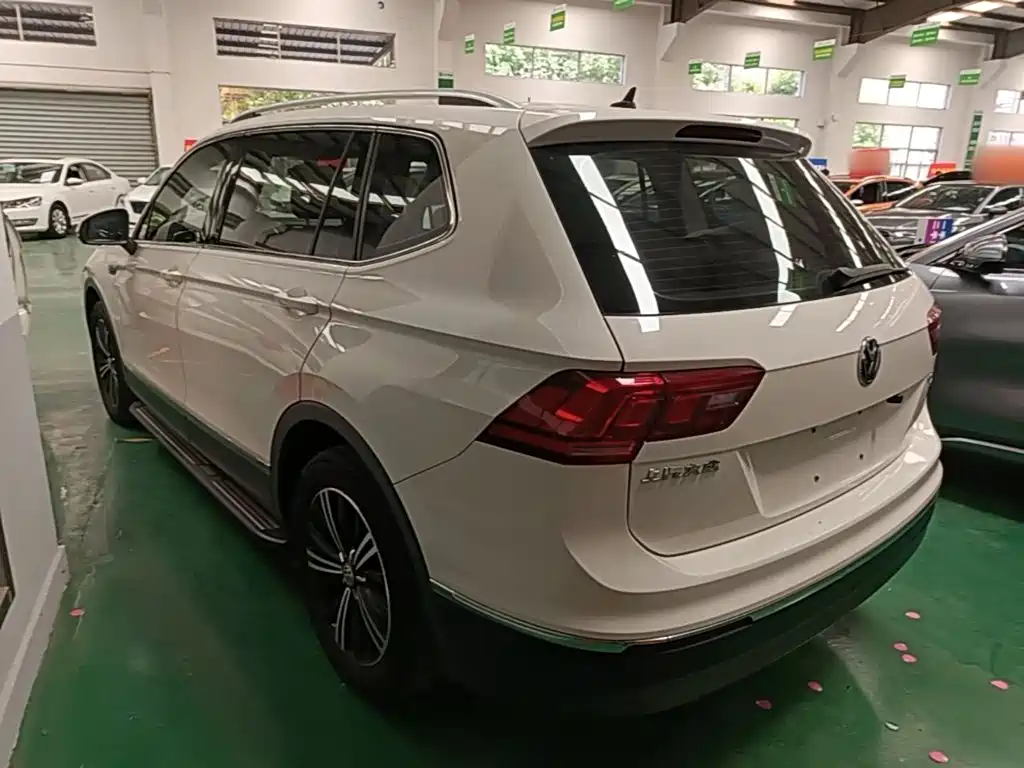 Volkswagen Tiguan L 2020