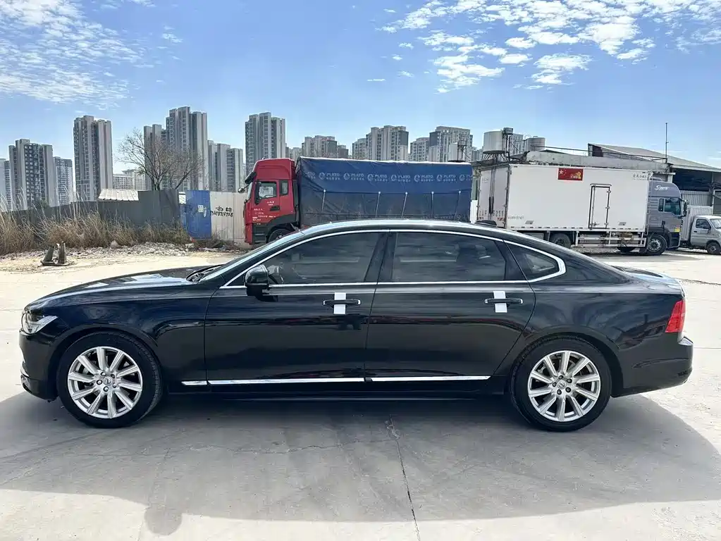 Volvo S90 2019 — фото 14