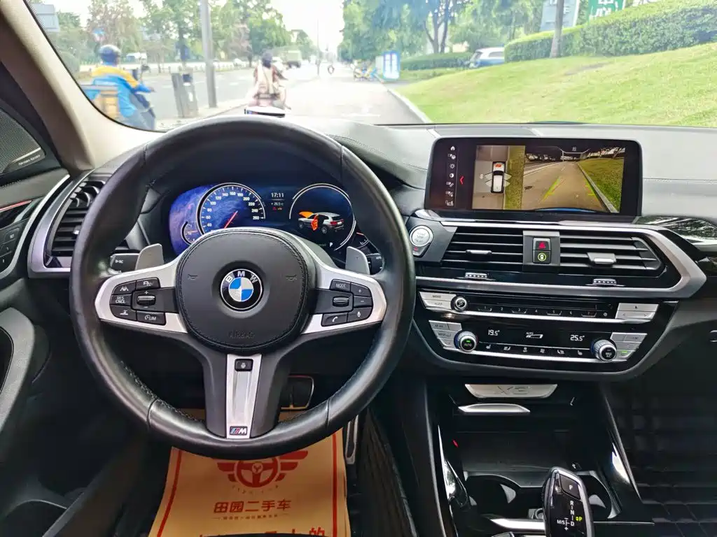 BMW X3 2018 — фото 12